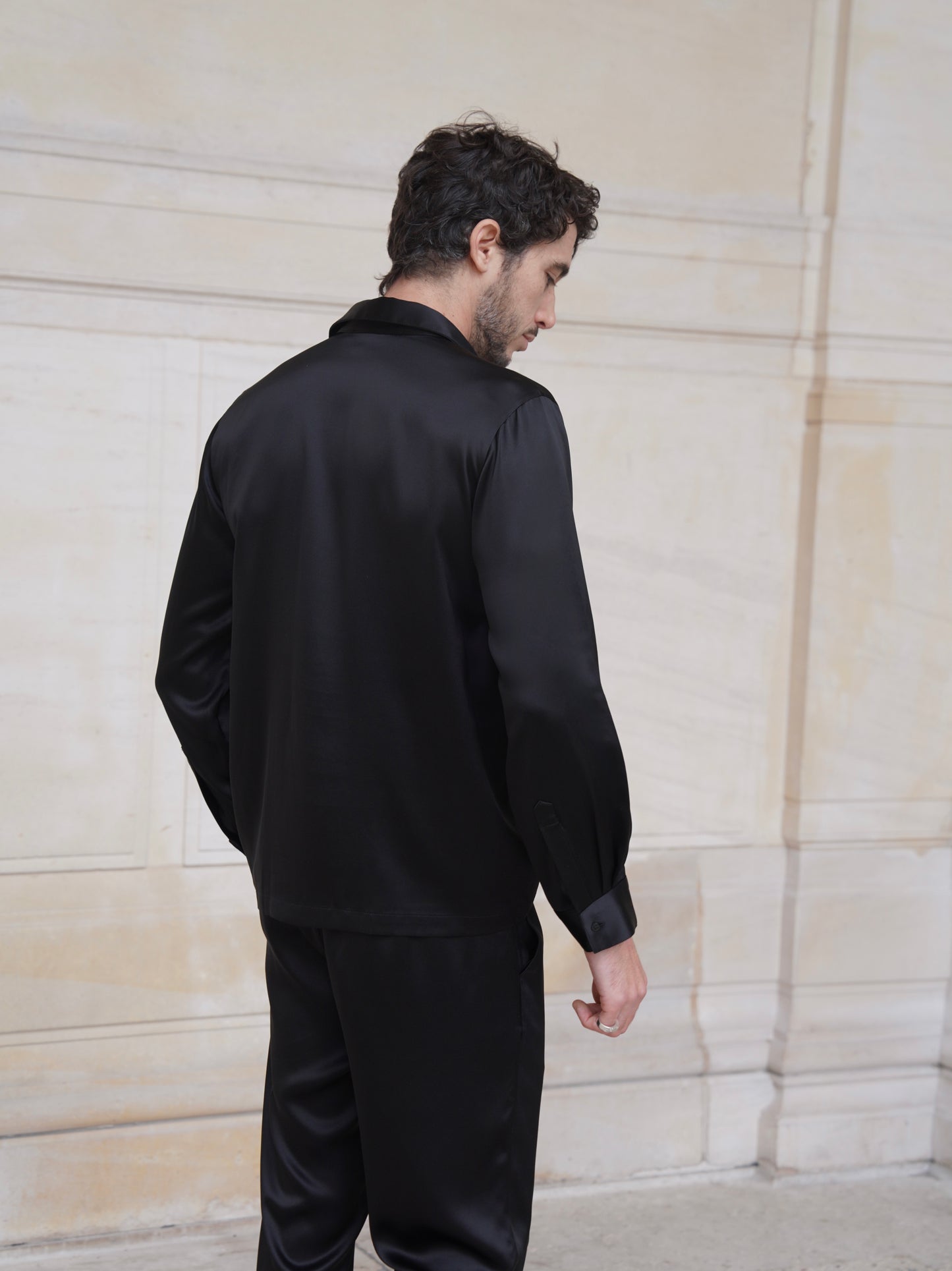 SAVOY SHIRT IN PURE BLACK