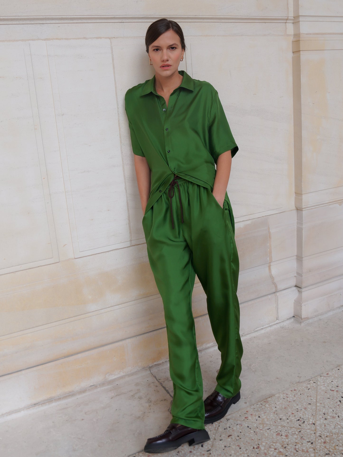 JAMES SHIRT IN GRASS GREEN SILK TWILL