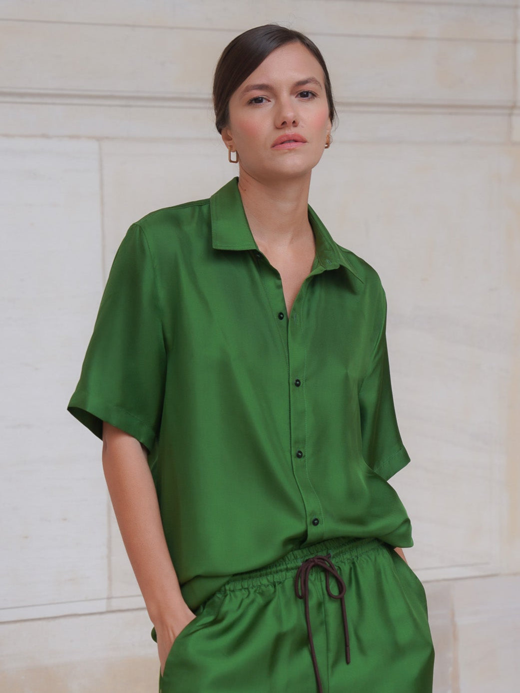 JAMES SHIRT IN GRASS GREEN SILK TWILL