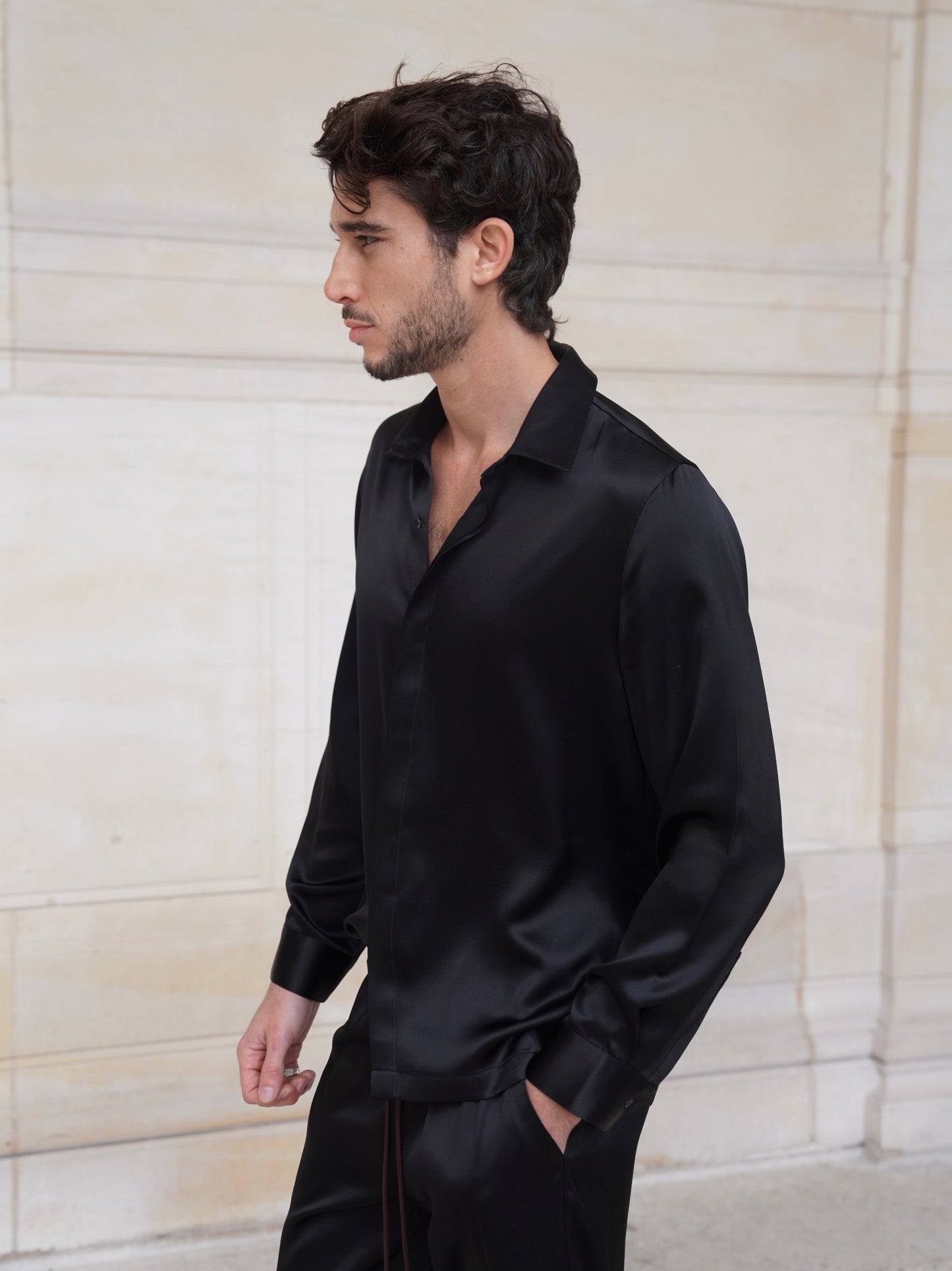SAVOY SHIRT IN PURE BLACK