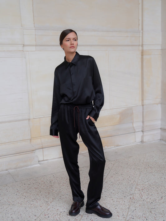 RYDER TROUSERS IN PURE BLACK