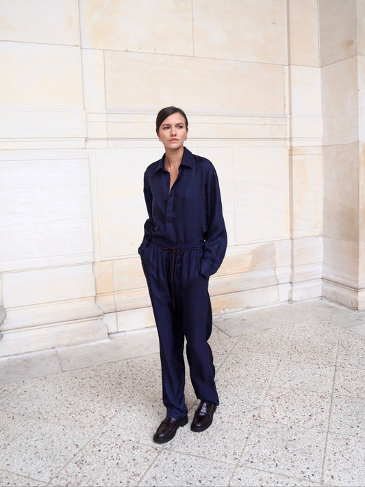 RYDER TROUSERS IN OXFORD BLUE